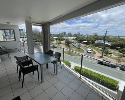 caloundra-2-bedroom-holiday-accommodation(2)